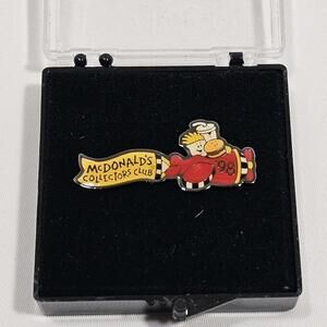 1998 McDonalds Collector Club Convention Official Pin In Original Box